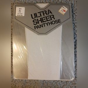 Vintage New Ultra Sheer Pantyhose. White, Tall Fits 5'7"-5'10". 140-160 Lbs